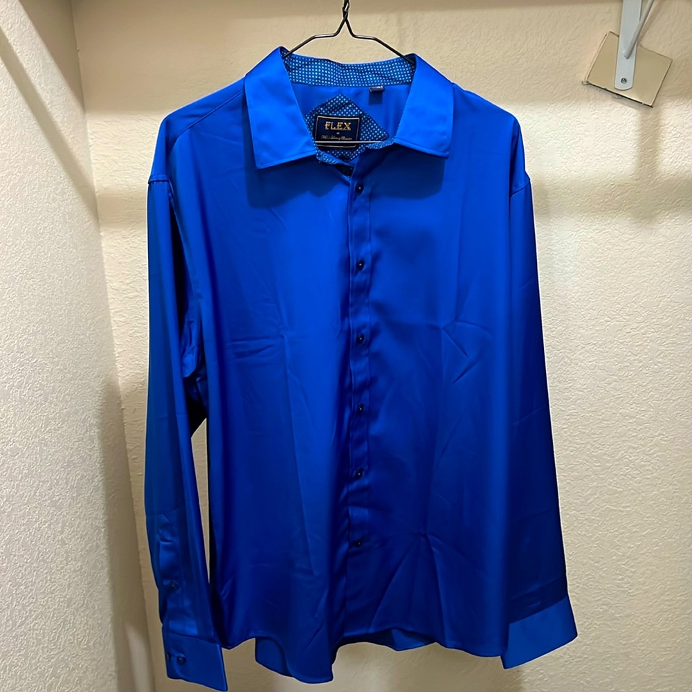 Men’s business, casual, button-down shirt, size large
